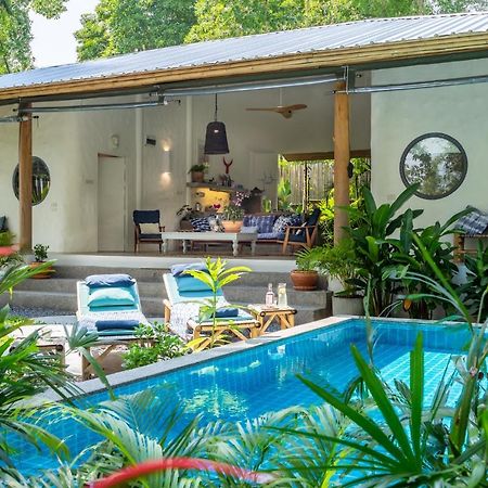 Dhyana Villas Hinkong Экстерьер фото